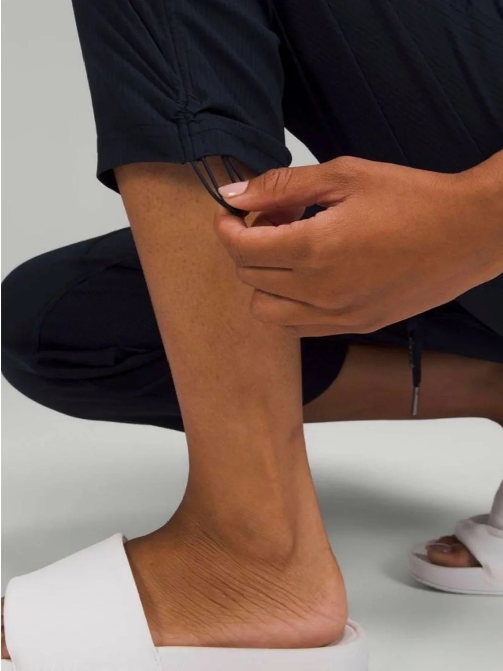 Lululemon Dance Studio Mid-Rise Crop pants